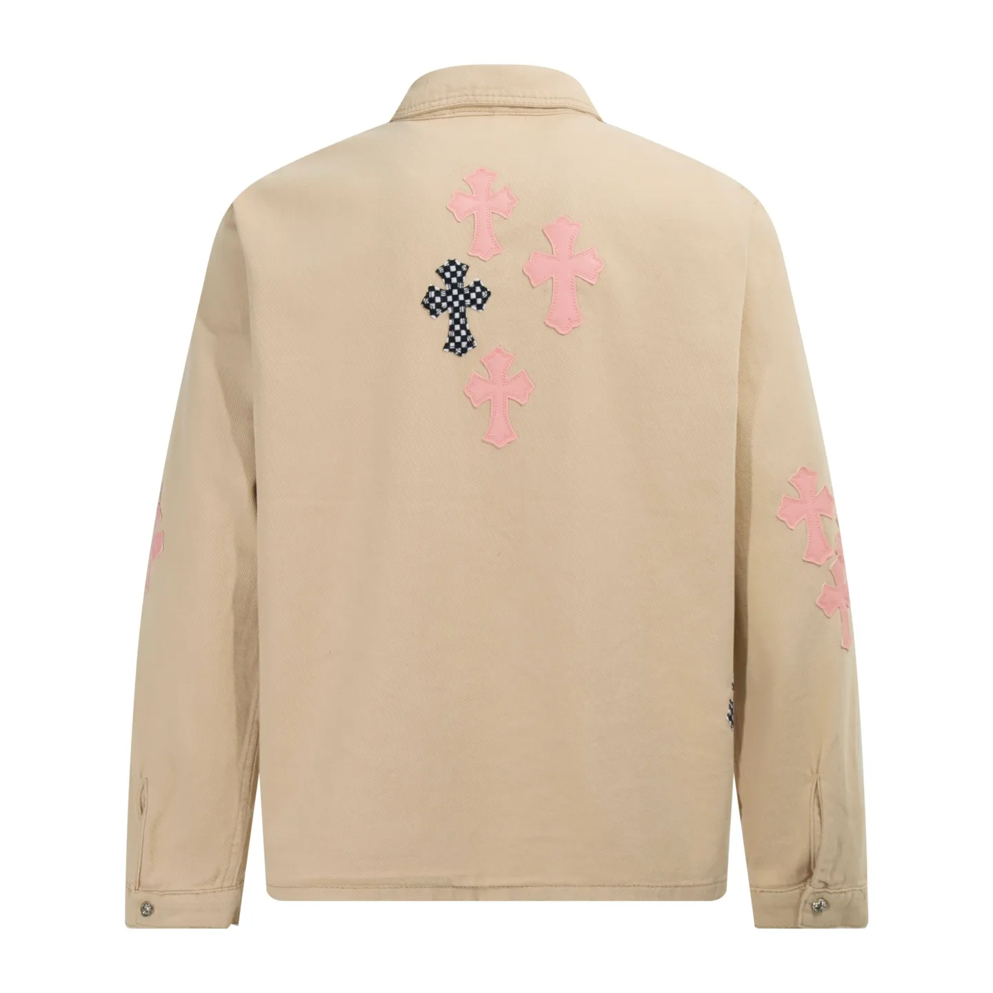 P260 Style No.: H884 Crow Heart & 𝐂𝐡𝐫𝐨𝐦𝐞 𝐇𝐞𝐚𝐫𝐭 CH Cherry Blossom Pink Checkerboard Leather Jacket* Crow Heart is a representative shirt jacket, loved by many celebrities, such as Yu Shuxin and Angelababy have picked it up. The main body fabric in khaki has a great texture, is strong and stylish. The pink cross-shaped patchwork leather is so eye-catching, and it is also embellished with checkerboard elements. It directly brings out the sweet and cool style, and the design is overwhelming. The hardware buttons are exquisite and durable, and the Crow heart logo on them is full of details, highlighting high-end quality. No matter whether it’s a boy or a girl, it looks great on you! Color: Khaki Size: 46-48-50-52